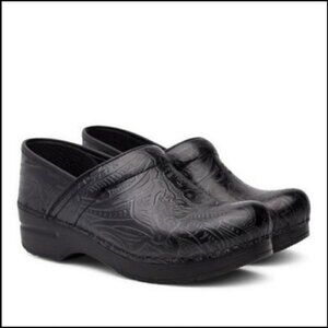 Dansko Professional Black Tooled Leather Stapled Slip-on Nursing Boho Clogs 36‎